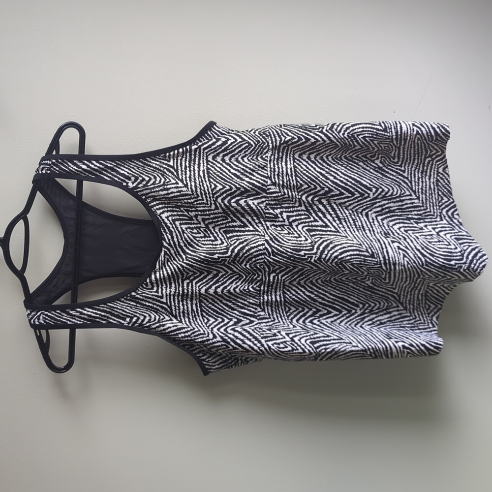 Sea Swimwear. Black Zebra | Geometric Print Bikini Top. Size 1X***